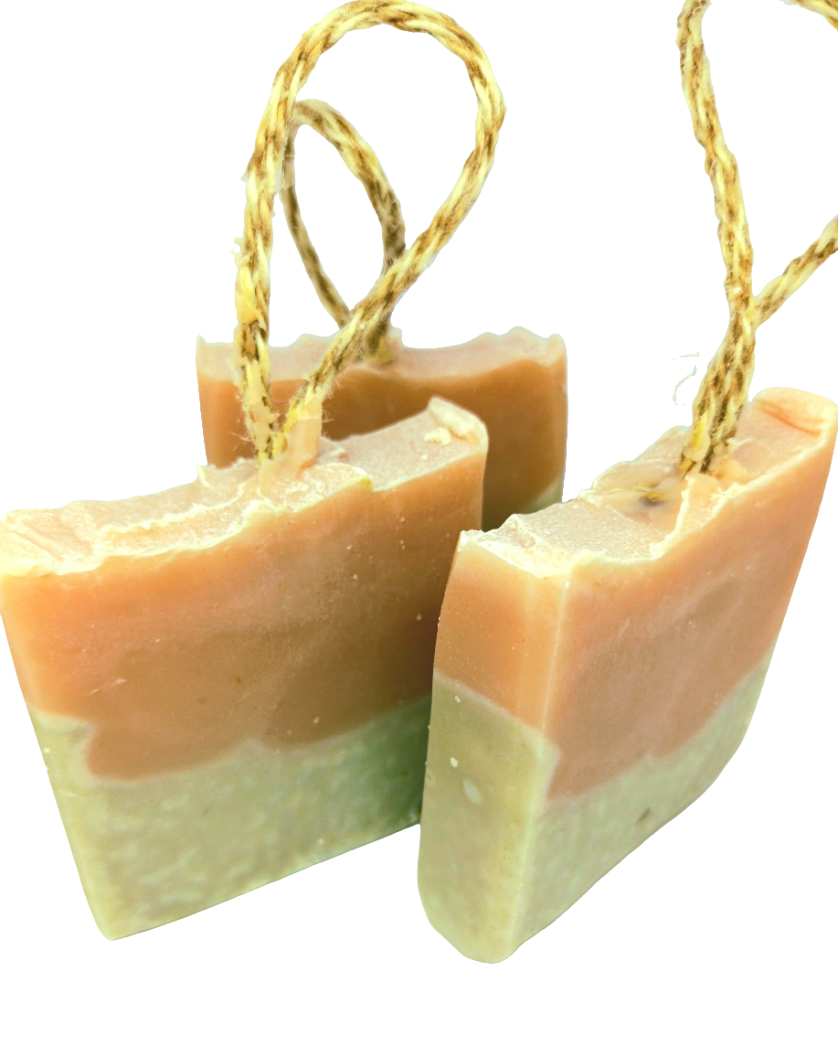 Pink/Green clay shampoobar