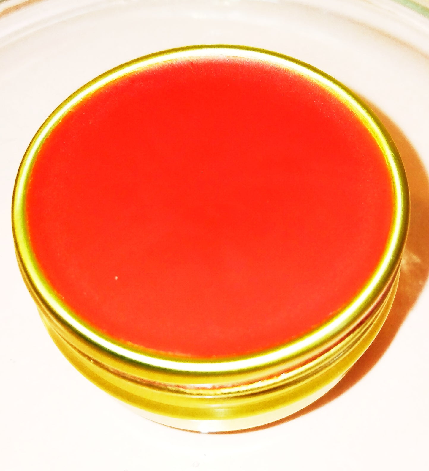 Red moist